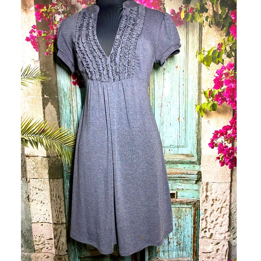 speechless solid gray dress M